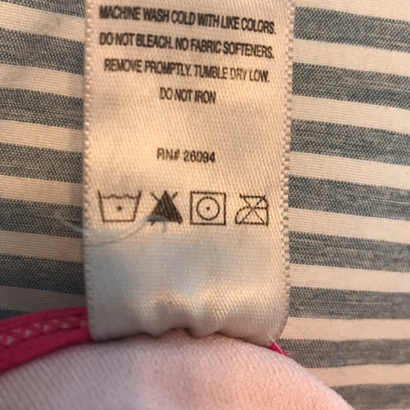 Racer back form fitting tank light Pink with magenta trim - Picture 8 of 9